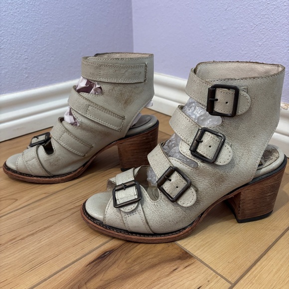 Freebird by Steven Quail Women's Size 7 - Picture 1 of 7